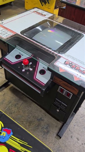 Dig Dug Cocktail Original Arcade / FEC, Online Auction at BidderBros.com ends soon! September 2025