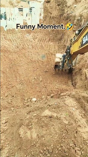 “When the machine decides to dance 💃😂”| Industrial Incubator Fails You Won’t Believe! 😂