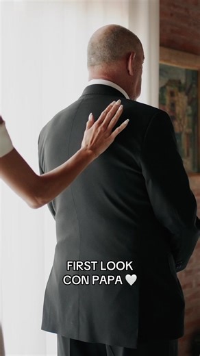 De los momentos más emocionantes de la boda 🤍 #bride #firstlook | First Look Wedding