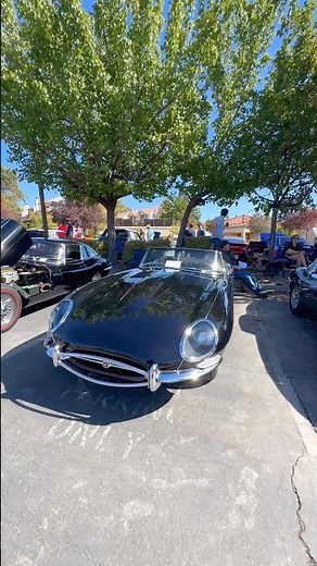 🇬🇧🐆 1965 Jaguar E-Type (XKE) — A breathtaking triumph of automotive design