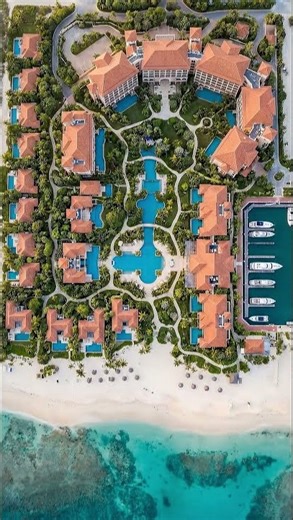 Building Paradise: Beach Hotel Construction Time-Lapse 🏖️🏗️