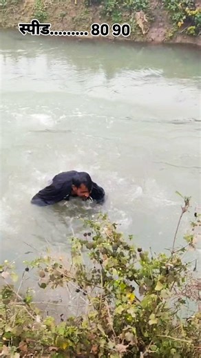 MR_SONU 😊💝👌 on Instagram: "ठंड में कोई भी बूढ़ा आदमी गाड़ी नहीं चलाएगा🤣🤣#shortreels📸🤗🙏like❤and😍follow🤗🙏"