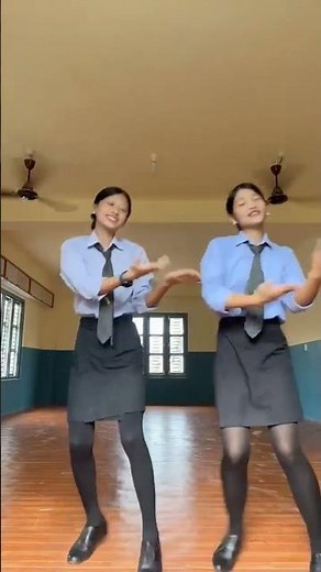 Launani Bhaiya Handeu Gulelile | Nepali Viral Song New Video | Trending Song | Dance Video