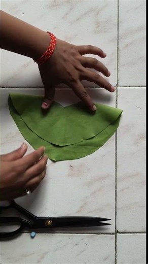 Western skirt cutting #fashion #stitch #stitchtricks #shorts #ytstudio #blouse