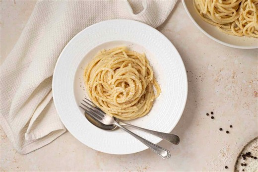 How Italians really make cacio e pepe (it’s simpler than you think)