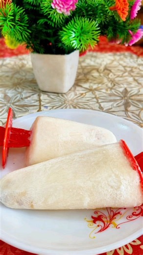 Malai Popsicle Recipe 😍 | Soft & Creamy Texture #recipe #popsicle #icecream #milkicecream #shorts