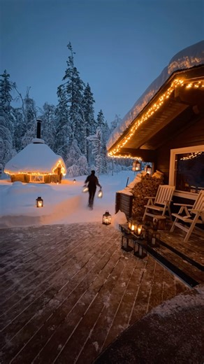 446K views · 10K reactions | Behind the scenes at Foxfires today. Our Arctic Spa preparation on a snowy -35C day is a hard work but it’s so rewarding to see your happy faces when you arrive. By the way, today was only -8C, so not that bad. Levi Foxfires #visitlapland #levilapland #visitfinland #levifoxfires | Levi Foxfires | Facebook