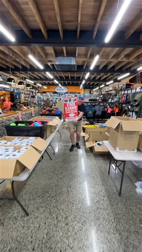 Hamills TPO Fish Hunt Outdoors on Instagram: "Arghhhhh Hahahahah Really not sure how that intro happened ( energy drinks ) 🤣🤣🤣🤣🤣🤣🤣🤣🤣☝️☝️☝️☝️ Last chance to get Christmas 🎅🏻 presents we have a whole heap of gear that need moving this Is instore only and won’t last long . Don’t forget we have all the usual fishing & hunting gear for the great outdoors as well #lastminute #now #christmas #boxingday #deals @addicted2trout 📸 ✌🏼"