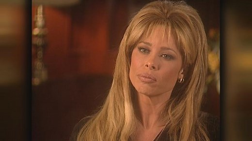 FLASHBACK: See How Faye Resnick's '90s Interviews Match Up With 'American Crime Story'