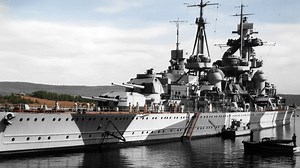 The Suicide Destroyer That Tore a 40 Meter Hole in a German Cruiser