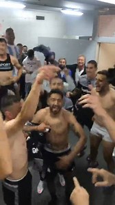 732K views · 44K reactions | PIEL DE GALLINA  El festejo de los jugadores de Gimnasia en el vestuario, con 'La Mano de Dios' de Rodrigo y un homenaje eterno para Diego Armando Maradona  | TNT Sports Argentina | Facebook