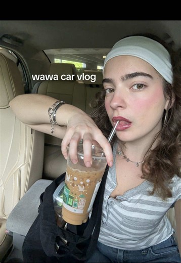 goodnight and happy monday my baddies #coffeerun #coffeevlog #fyp #foryou #carvlog