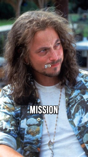 606K views · 36K reactions | Gary Sinise on Why 'Lieutenant Dan' is Universally Beloved #history #avc #military #movies #forrestgump #garysinise #film #army | American Veterans Center | Facebook