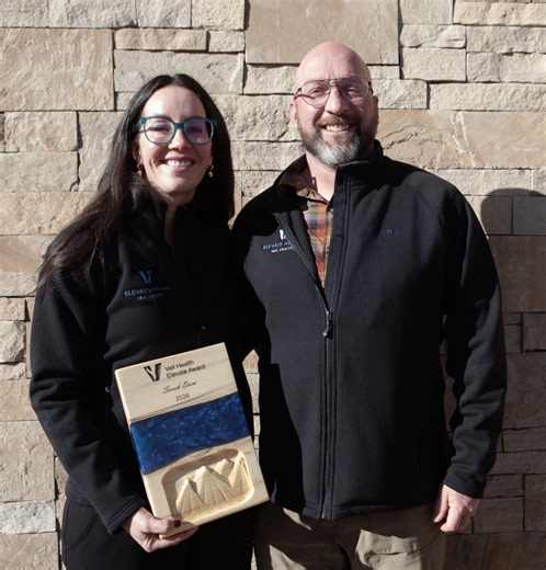 Vail Health senior director of emergency and trauma services receives Elevate Award for exceptional care