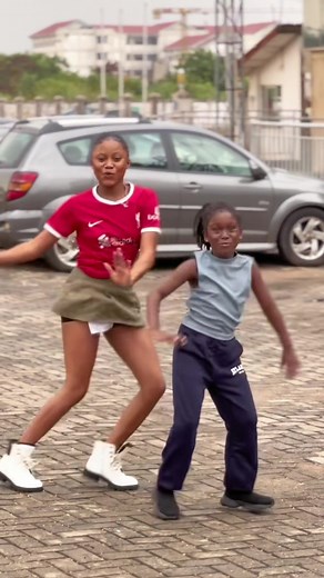 My first video with sexy @Lallipop🍭 #ghanatiktokers🇬🇭🇬🇭🇬🇭 #ghana #fypシ゚viral #fyp #maameyaawells #lalipop #viralvideo #newdancetrend #goviral #dancer