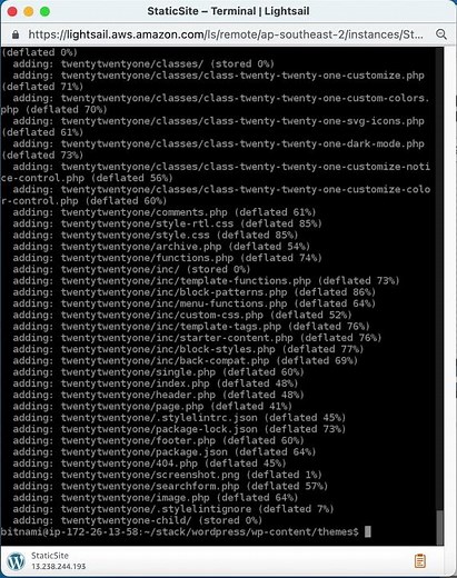 How to zip a folder in Linux