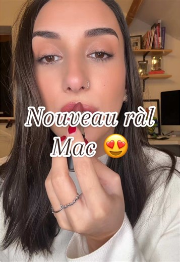 Test Crème in Your Coffee by MAC Cosmetics