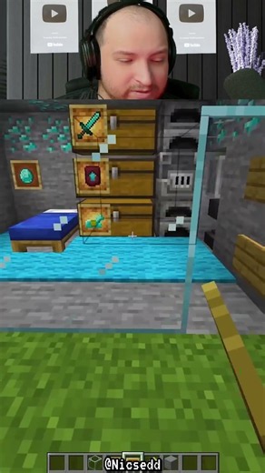 HOW TO MAKE A SUPER SECRET BASE #minecraft #minecraftshorts #minecraftmemes