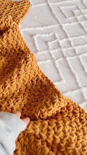 Joining Chunky Yarn in Crochet: Step-by-Step Guide