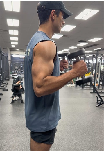 🏁🏎️🏋🏽‍♀️ #nikoandsarahtrain #gym #fitness #train