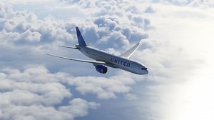 A Near-Fatal Dive Minutes After Takeoff - United 1722