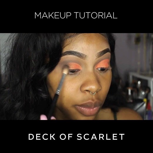 Meet the first makeup subscription curated by top Beauty YouTubers - one full size palette every two months. - dozens of looks in each palette. - 2 lip colors, 3 eye colors, 2 cheek colors and 2 pencils | Deck of Scarlet