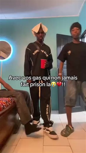 Vidéos de • ᗩᒪᗩᗪᗪᎥᑎ ᗝᖴᖴᎥᑕᎥᗴᒪ• (@77.aladdin) avec son original - Luc ÔBA 66