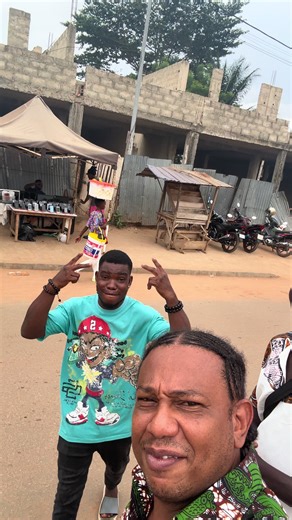 Bonne journée à vous tous 🙏🏾 Mes Gizzy Ninja 🥷🏽, restez positifs, restez concentrés. Les rêves deviennent réalité pour ceux qui ne lâchent jamais. On avance… et le succès arrive. 💪🏾✨ #kingghettomikefanlove