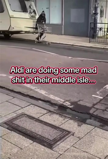 Did this really happen using aldi shopping trolleys #caravan #aldi #shopping #funny #share