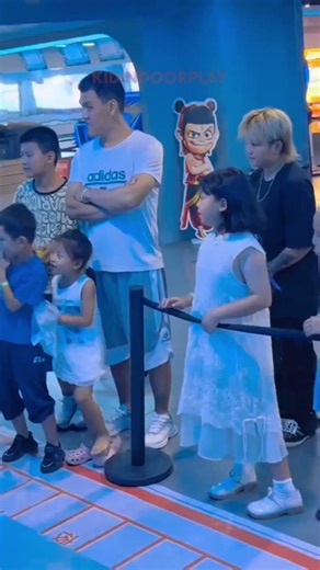 toronto indoor attractions,interactive attractions london,biggest indoor amusement park in the us,