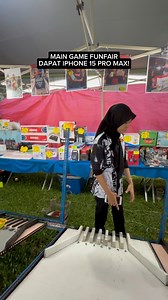 1.7M views · 7.7K reactions | Pernah kamu main funfair menang iPhone 15 Pro Max kah..? 藍 | MrClyrie | Facebook