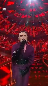 474K views · 7.2K reactions | “Tu vuo’ fa l’americano Io voglio morire da italiano” L’esibizione integrale è su RaiPlay  bit.ly/3IdMvcm In audio su RaiPlay Sound  bit.ly/RaiPlaySoundSanremo2023 Rosa Chemical #MadeInItaly #Sanremo2023 | Festival di Sanremo | Facebook