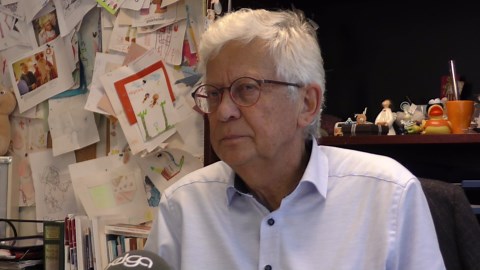 Marc Raes van de Belgische Vereniging voor Kindergeneeskunde: "Deze antilichamen zijn vooral bedoeld om ernstige vormen zoals hospitalisaties tegen te houden"