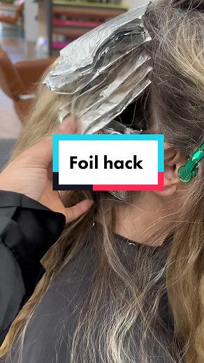 Hair Foiling Technique for Partial Highlights: Nape-Free Hack