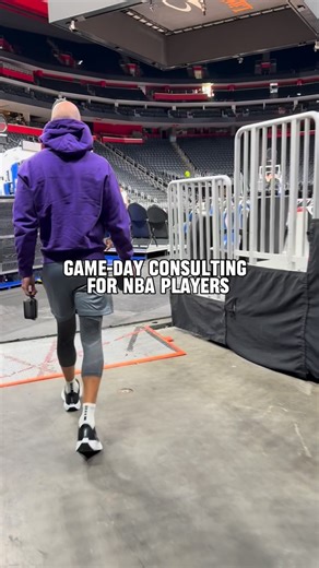 BASKETBALL BIOMECHANICS on Instagram: "Behind the scenes of what a day looks like as a Coach and consultant for the best players in the world. #bbcode #basketballbiomechanics"