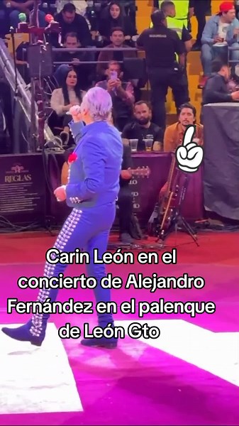 Carin León y Alejandro Fernández en Palenque León 2024