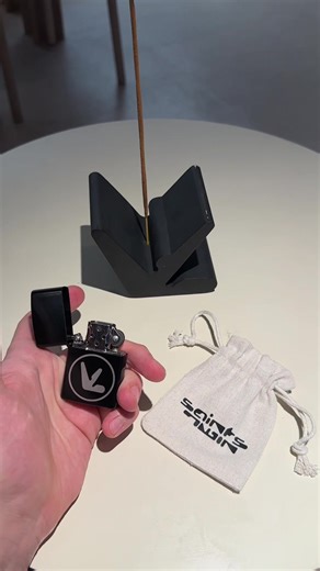 Exploring Aphex Twin's Unique Electronic Music