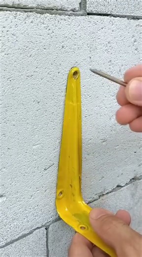 the process of installing a tool to tighten bolts when installed on a wall#tools #shorts