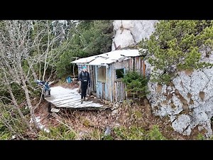 Şochima Refuge (Bear's Den): the secret place in Piatra Craiului - scrambling!