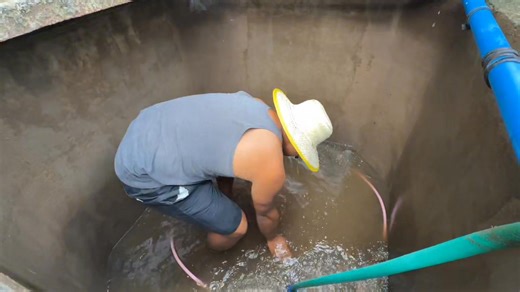 8.6K views · 65 reactions | Sustainable tilapia Backyard farming / Intesive tilapia farming.Kaway kaway mga toto mga inday. Sa videong ito ay makikita nyo ang aking 2 square meter concrete pond na may laman humigit kumulang 500 pcs tilapia fingerlings. At ika 2 months na nila ngayon. Nagfull water change ako para malaman at makita ko kung gaanu na sila kalaki. Abangan ang susunod na video  kaway kaway. https://youtu.be/dGo1y9Px6b8 | Pinoy Palaboy | Facebook