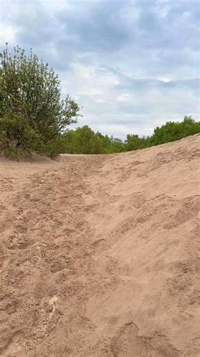 5.4K views · 105 reactions | Log Slide Overlook video as if you were about to go down 掠 | Sovereign Photography | Facebook