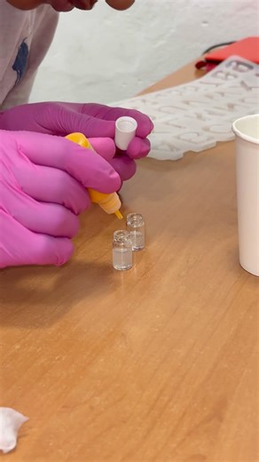 Resin keychains💯💯👍#dailyshorts#shortsfeed#shorts#handmade#smallbusiness