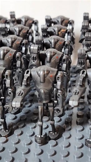Custom Lego Super Battle Droids by American bricks #legostarwars #droidarmy #clonewars