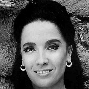 Linda Cristal – Age, Bio, Personal Life, Family & Stats | CelebsAges