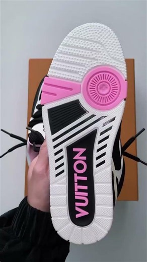 The Cleanest Sneakers You'll See Today 👟✨ | 2026 Streetwear Must-Haves #Shorts #viral #viralvideo