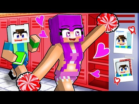 OKULUN POPÜLER KIZI BANA AŞIK OLDU 😱 Minecraft