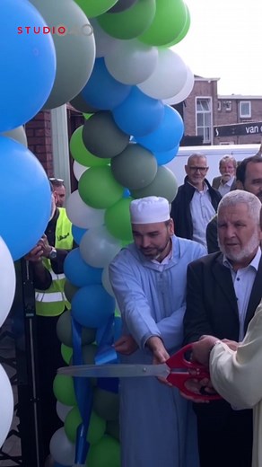 Opening van de grootste moskee in Eindhoven na 14 jaar