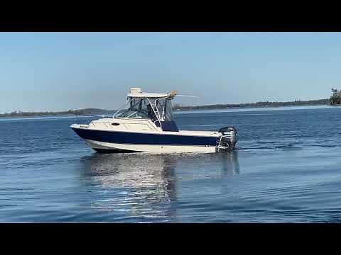 2005 21’ Aquasport - 215 Explorer