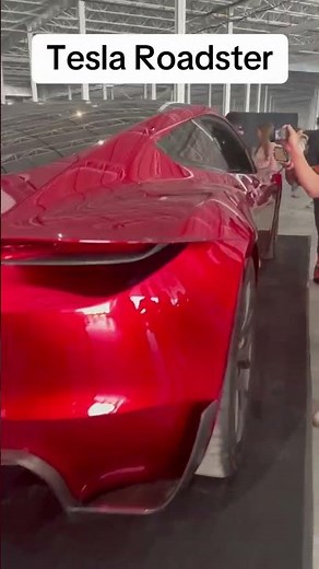 Tesla Roadster Is Coming… The FASTEST Car Ever! 🤯🏎️ #elonmusk #tesla #automobile