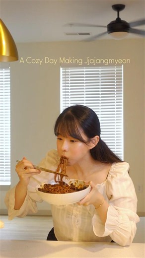 Jjajangmyeon with Shrimp and Pork (Korean Black Bean Noodles) #koreanfood